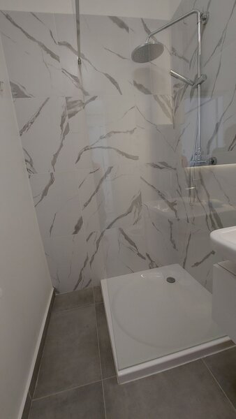 Tineretului, Timpuri Noi, garsoniera studio lux, parcare.